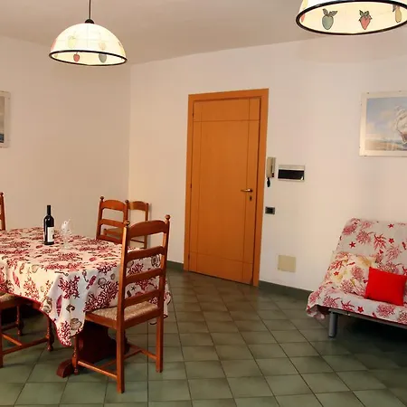 La Contessa Санта-Тереза-Галлура