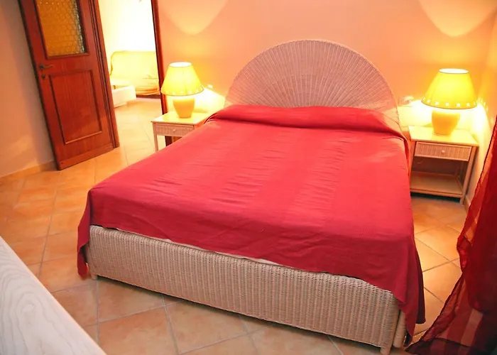 拉康特萨酒店 3*