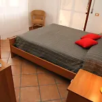 La Contessa 3*