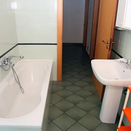 Aparthotel La Contessa 3*