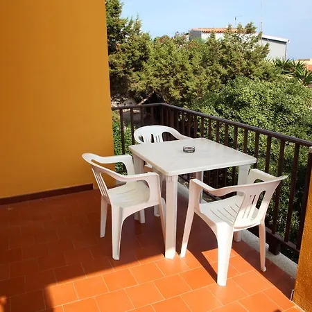 La Contessa Aparthotel 3*