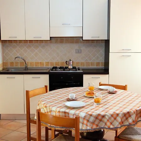 La Contessa Aparthotel