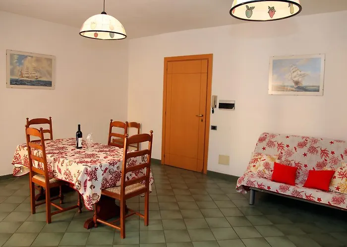 La Contessa Santa Teresa Gallura